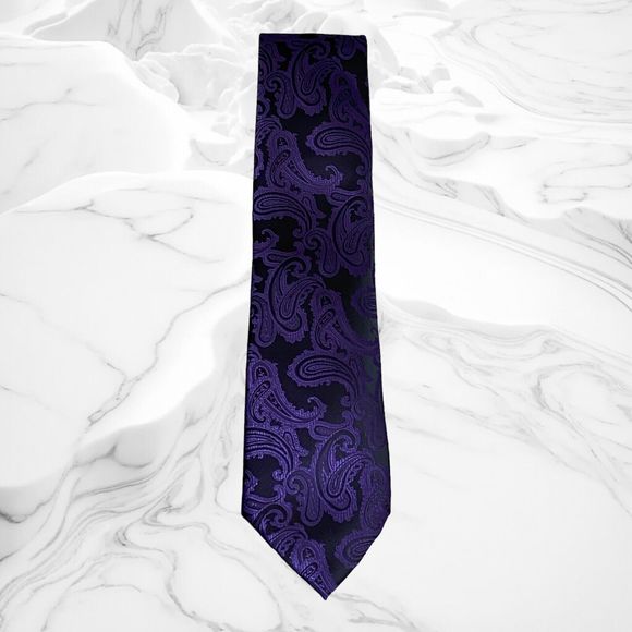 KissTies Men'sTie Purple & Black Paisley Pattern Necktie Hand Made Microfiber - Picture 1 of 5